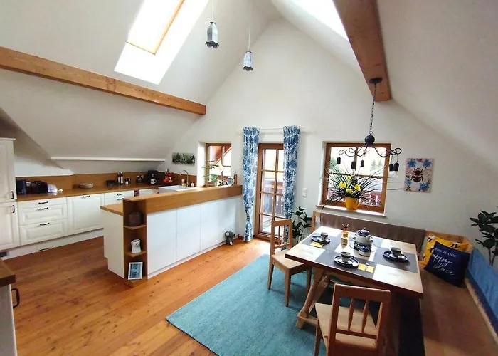 Апартаменты Honigduft Und Bienenluft